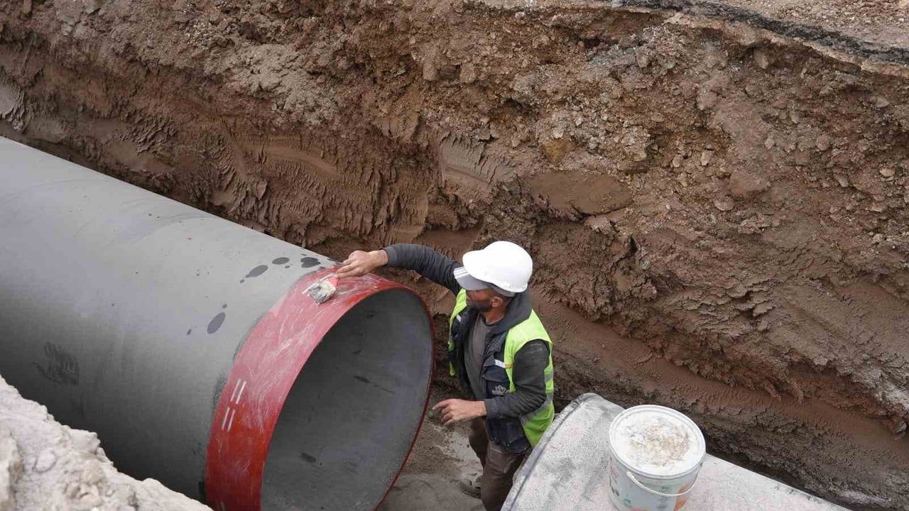 Düzce Belediyesi, 50 Yıllık Proje Kapsamında İçme Suyu Şebekesini Yeniliyor