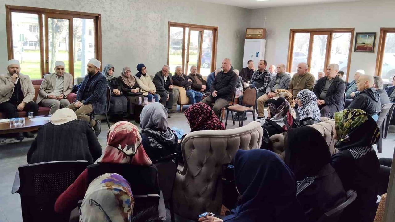 EMŞAV Karadeniz Bölge Başkanlığı 267'nci Şehit Anma Programını Gerçekleştirdi