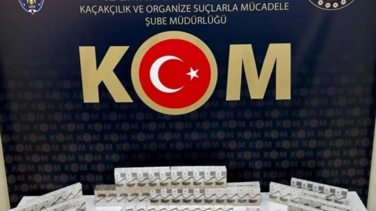 Erzurum’da kaçakçılık operasyonu: 3 kg külçe altın, kaçak sigara ve yüklü nakit ele geçirildi