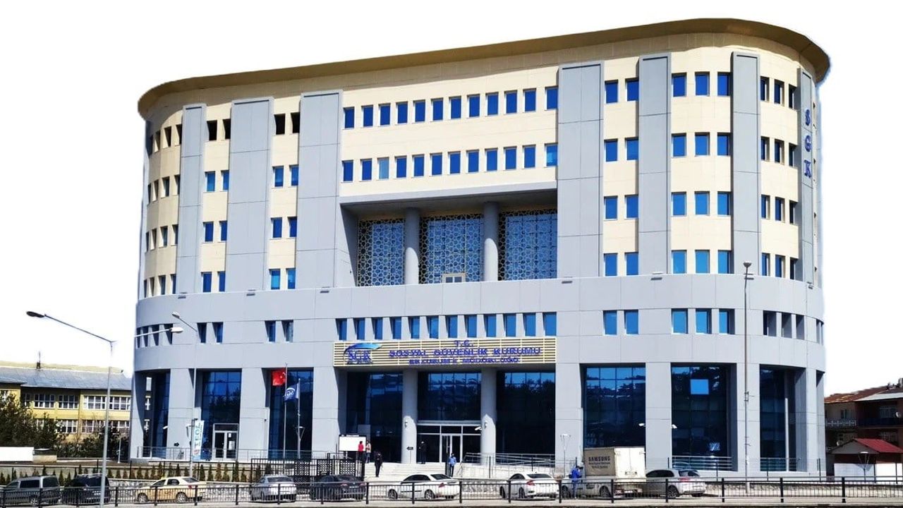 Erzurum’un istihdam haritası belli oldu: Aktif sigortalı 185 bin 9, iş yeri 11 bin 822