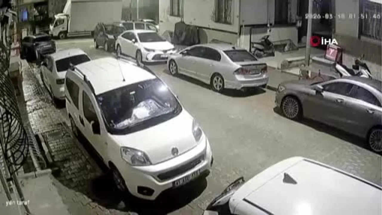 Esenyurt'ta eşiyle tartışan alkollü adam sokakta havaya ateş etti, gözaltına alındı