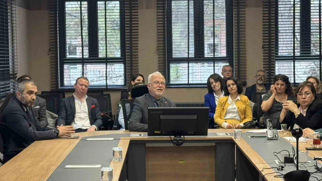 Eskişehir İl Sağlık Müdürlüğü’nde Hukuk ve Muhakemat Birimi Değerlendirme Toplantısı