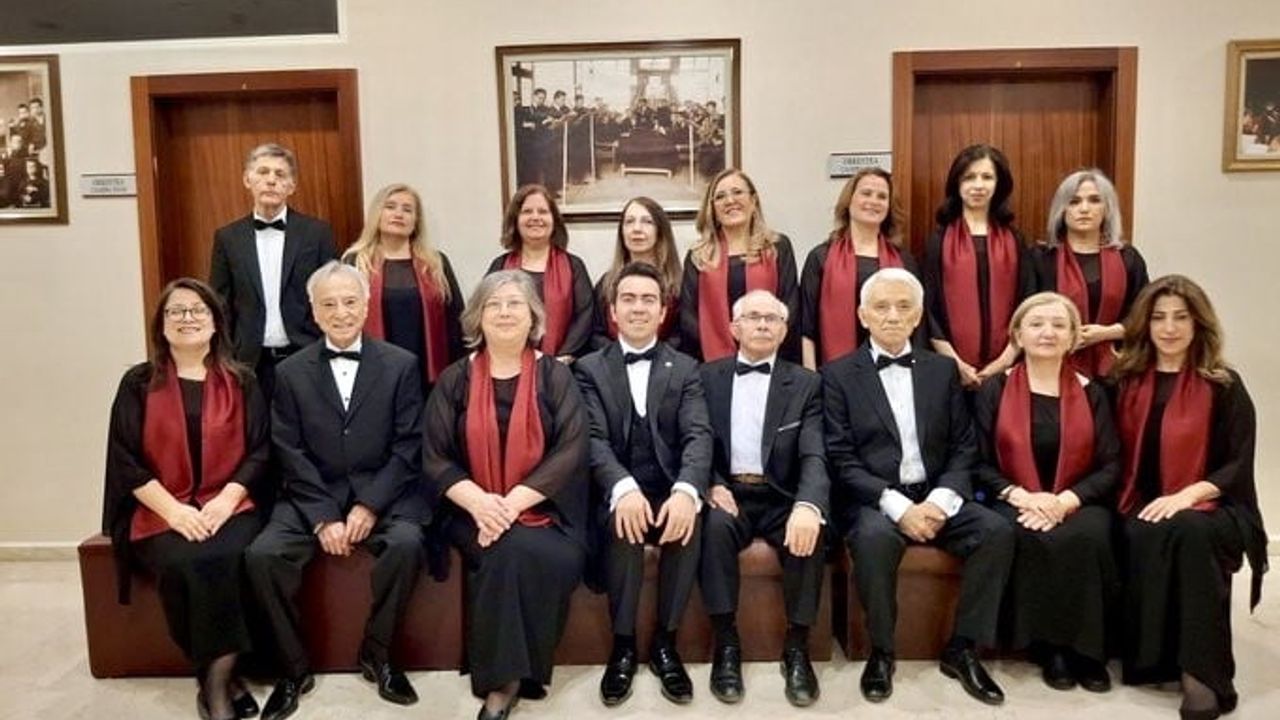 Eskişehirli hekimler, Alâeddin Yavaşca’yı doğumunun 100. yılında vefa konseriyle andı