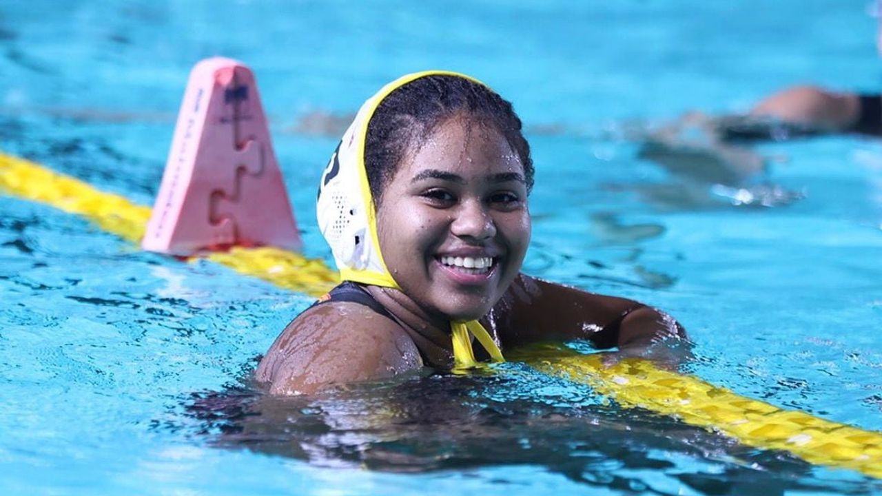 G. Selin Yüksel: Sutopunda Avrupa Şampiyonu, Akademide Örnek Öğrenci