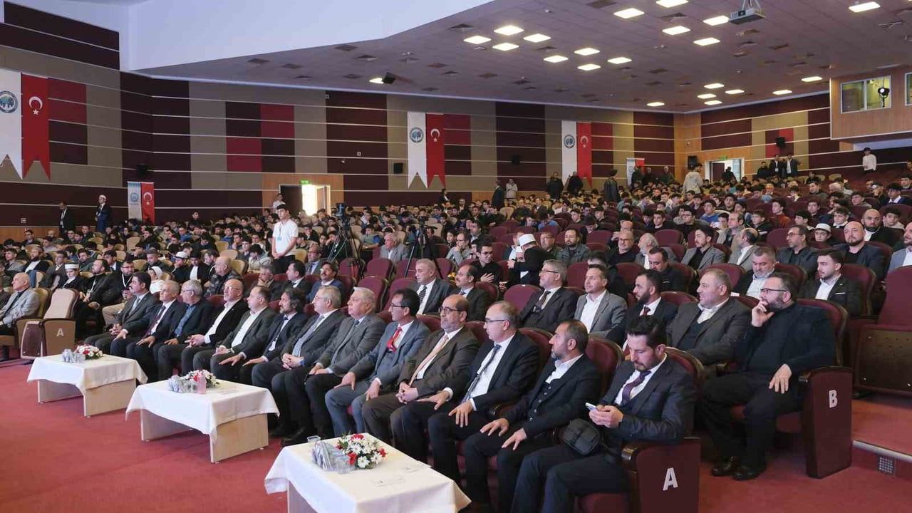 Genç Sada Kur’an-ı Kerim’i Güzel Okuma Yarışması 5. Bölge Finali Karaman'da