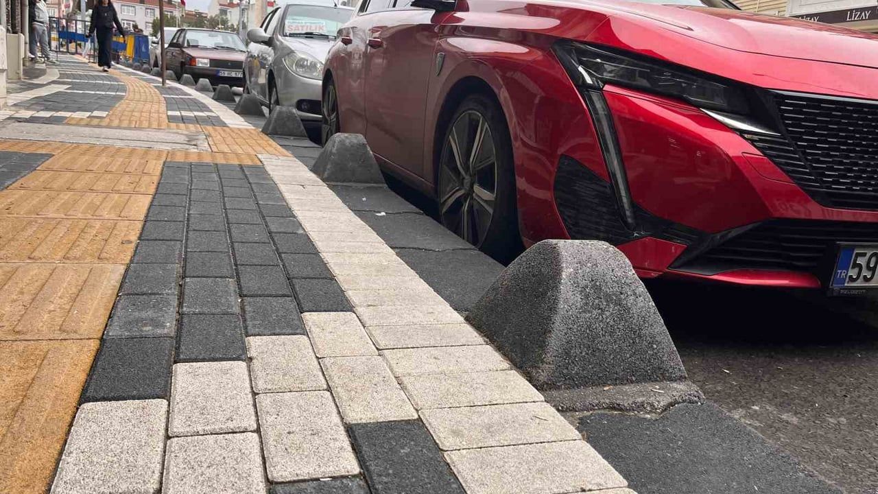 Hayrabolu'da Beton Dubaya Takılan Vatandaşın Düşme Anı Güvenlik Kamerasında