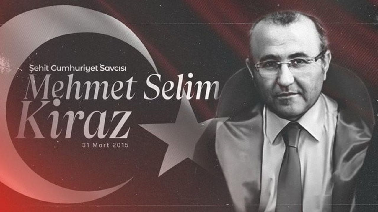 İletişim Başkanı Duran, Şehit Savcı Mehmet Selim Kiraz'ı Andı