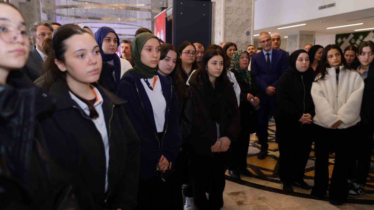 İlkadım’da 'Bir Keder Bir Zafer' Sarıkamış ve Çanakkale Fotoğraf Sergisi Açıldı