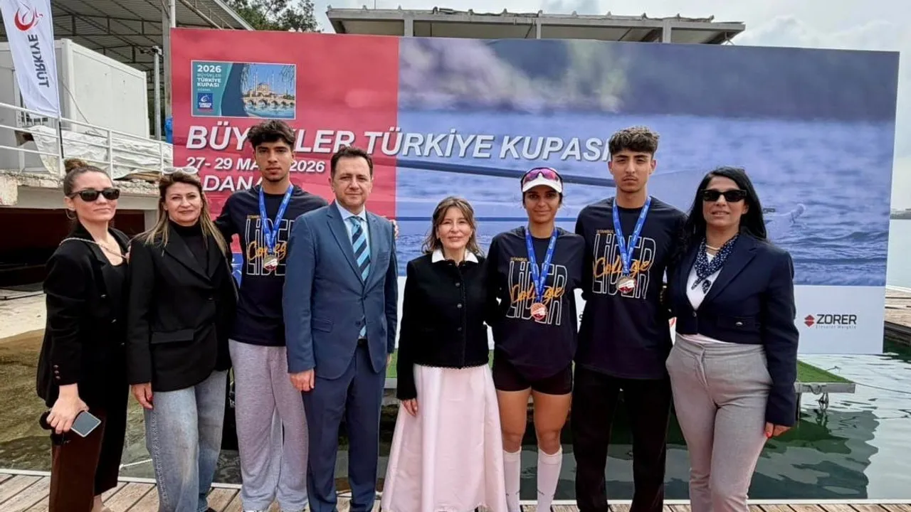 İstanbul Lider Koleji Adana Kampüsü, Büyükler Türkiye Kupası’ndan 3 Madalya ile Döndü