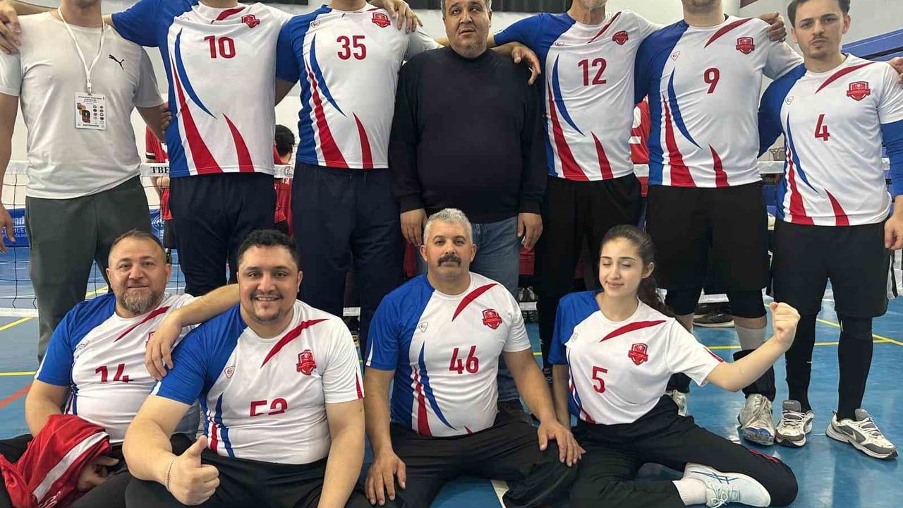 Kahramanmaraş Büyükşehir Belediyespor Oturarak Voleybol Süper Lig A Grubu'nu Namağlup Lider Tamamladı