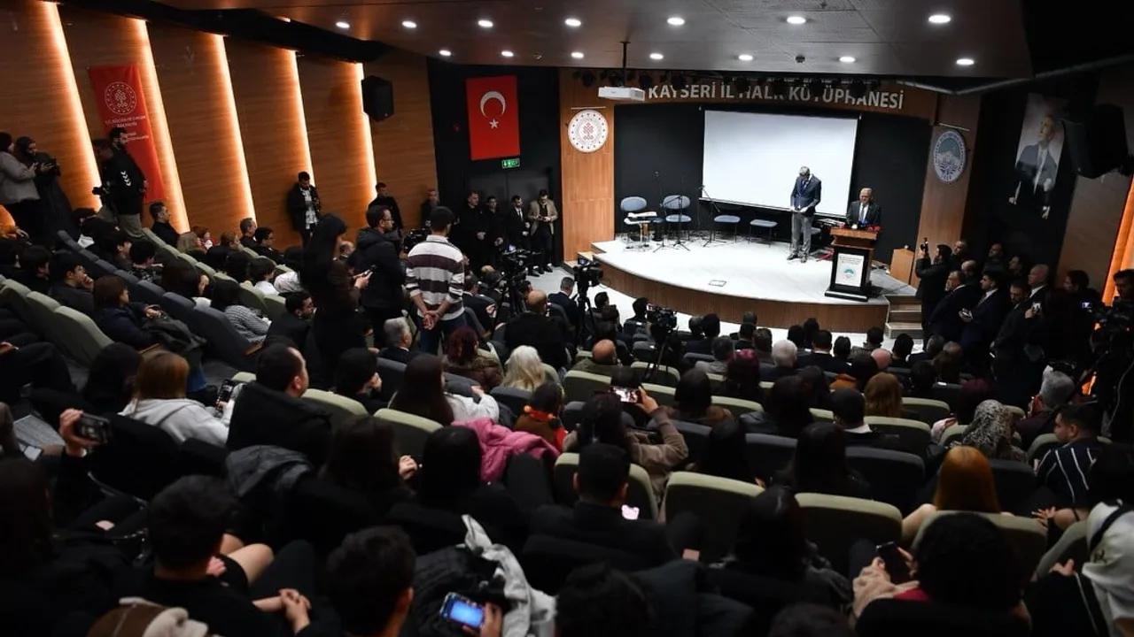 Kayseri'de 62. Kütüphane Haftası: Büyükşehir kütüphanelerinde üye sayısı 378 bin oldu