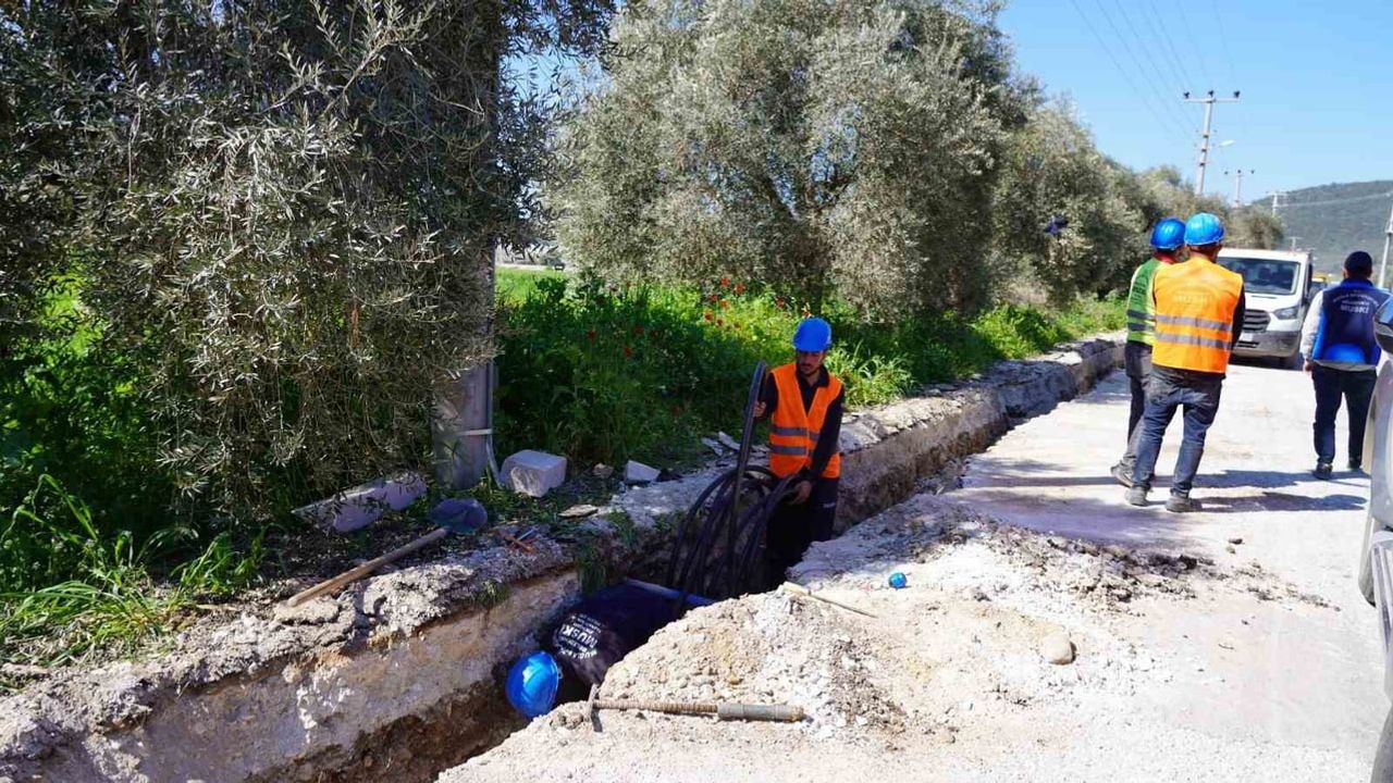 Kemikler Mahallesi’nde 2 bin 500 metrelik içme suyu hattı yenilendi, müdahale süreleri kısaldı