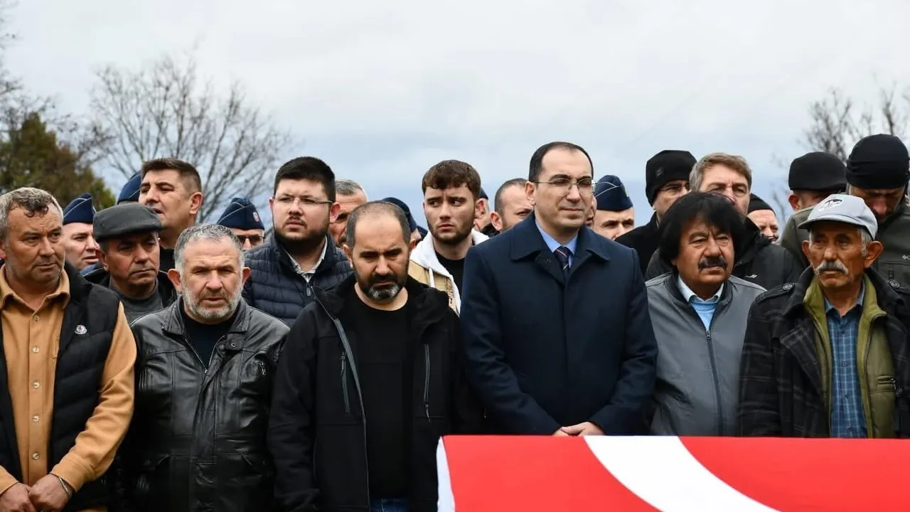 Kıbrıs Gazisi Selahattin Akmes, Tavşanlı'da Askeri Törenle Uğurlandı