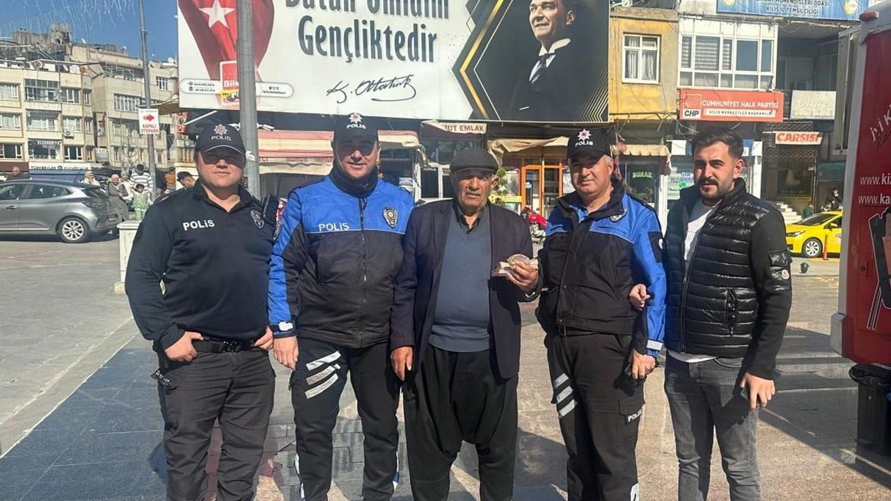 Kilis’te polis müdahalesi: Kendilerini 'savcı' olarak tanıtan dolandırıcılardan yaklaşık 450 bin TL kurtarıldı