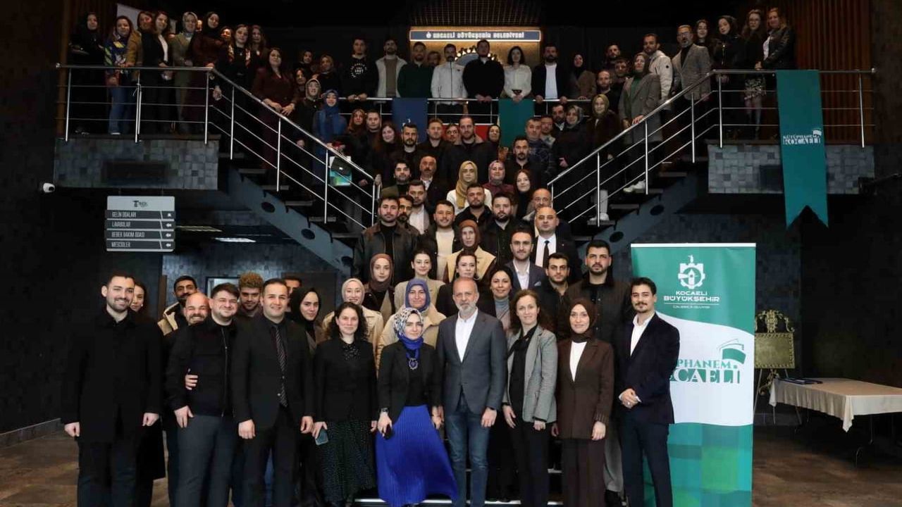 Kocaeli’de Kütüphane Personeline Motivasyon Programı: İletişim ve Aidiyet Güçlendi