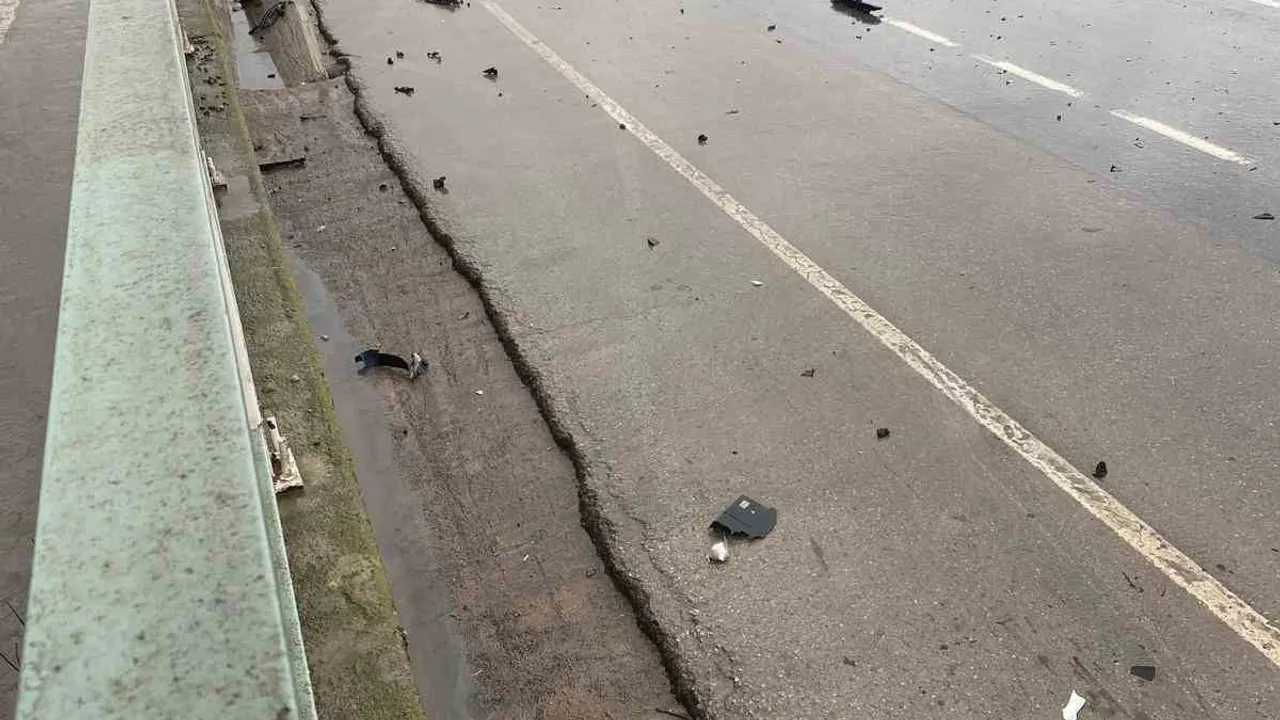 Kocaeli Körfez'de D-100 Karayolu'nda zincirleme kaza: 3 yaralı