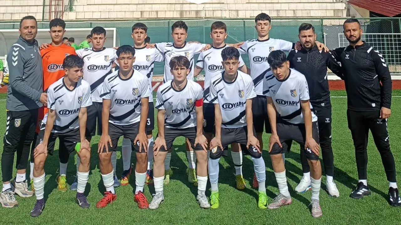 Kocasinan Şimşekspor U16 Takımı Sivas’ta Üç Galibiyetle Türkiye Şampiyonası’nda İkinci Tura Yükseldi