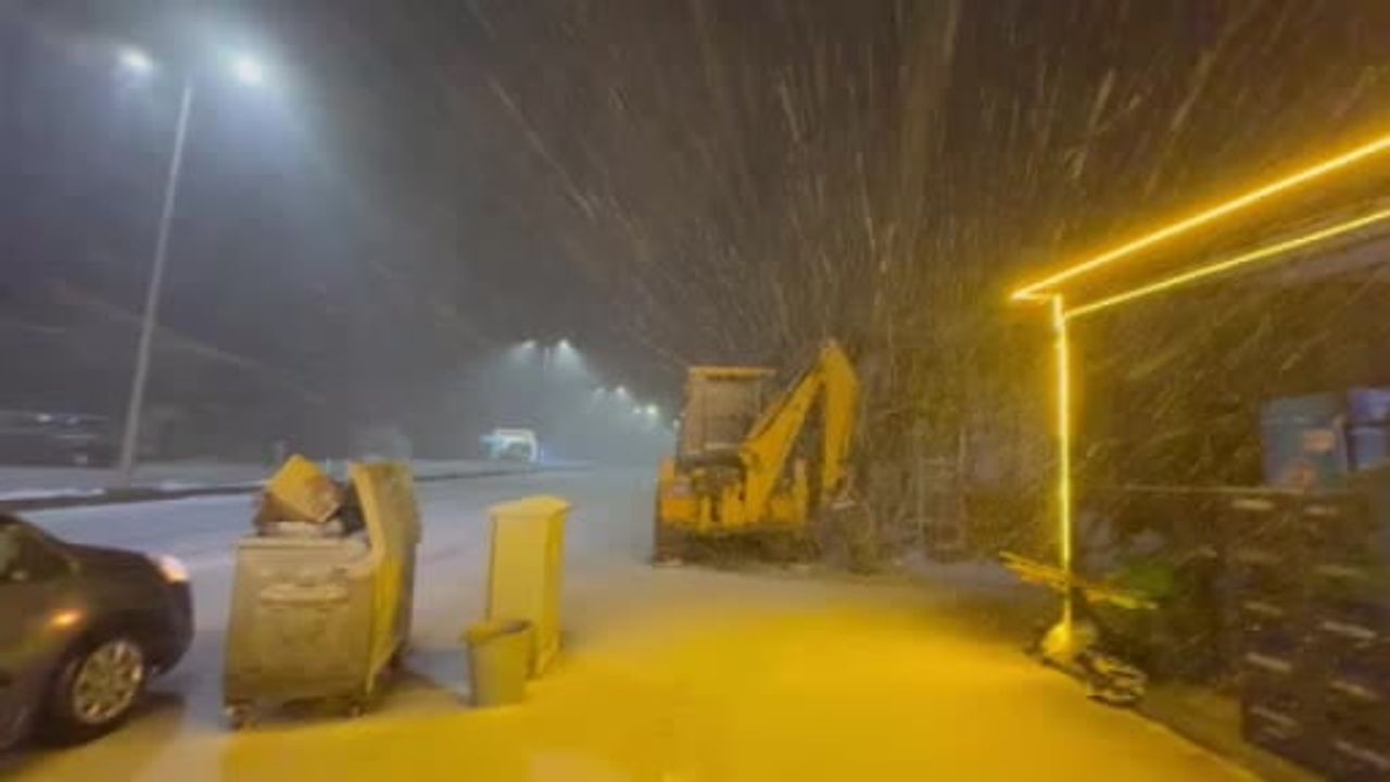 Malatya'nın yüksek kesimlerinde tipi etkili oldu; bazı güzergahlarda ulaşım aksadı