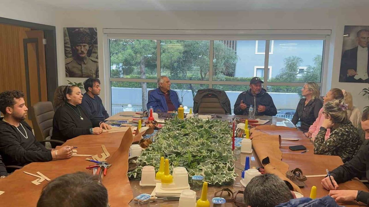 Marmaris'te Deri Sandalet Ustalığı Eğitimi Başladı: Kültürel Miras Canlanıyor