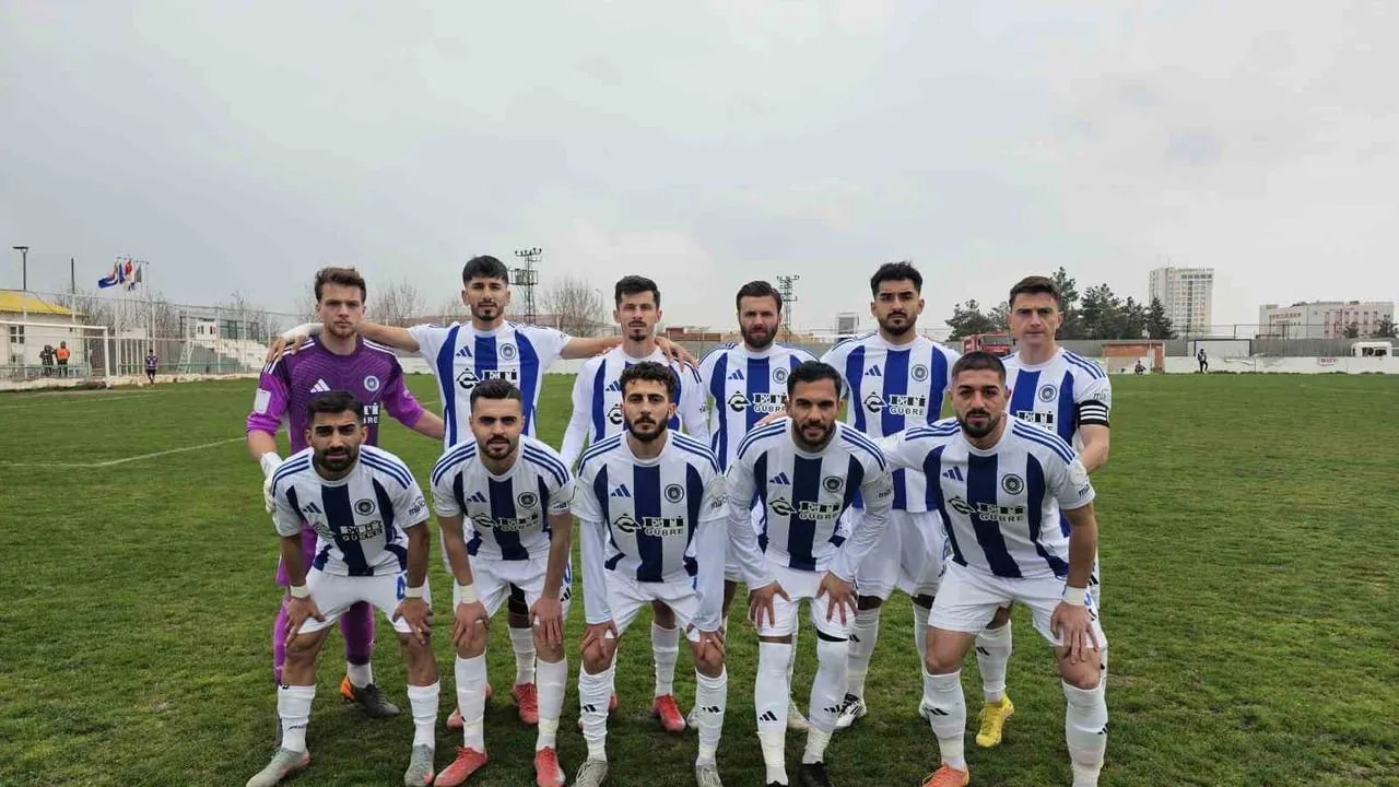Mazıdağı Fosfatspor, Diyarbekirspor Deplasmanından 1-0'lık Galibiyetle 3. Sıraya Yükseldi