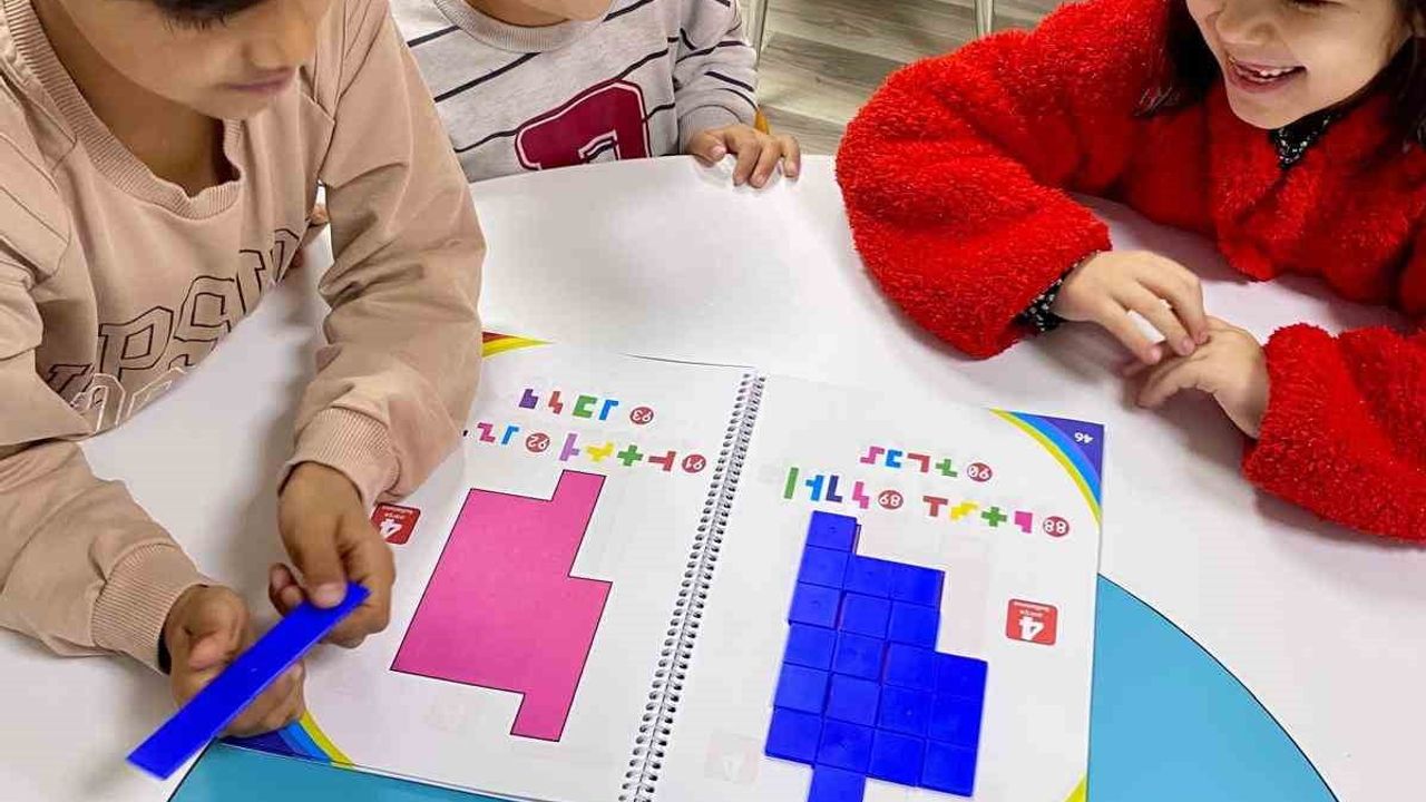 Menteşe'de çocuklar 'Akıl ve Zekâ Oyunları Atölyesi' ile yeteneklerini geliştiriyor