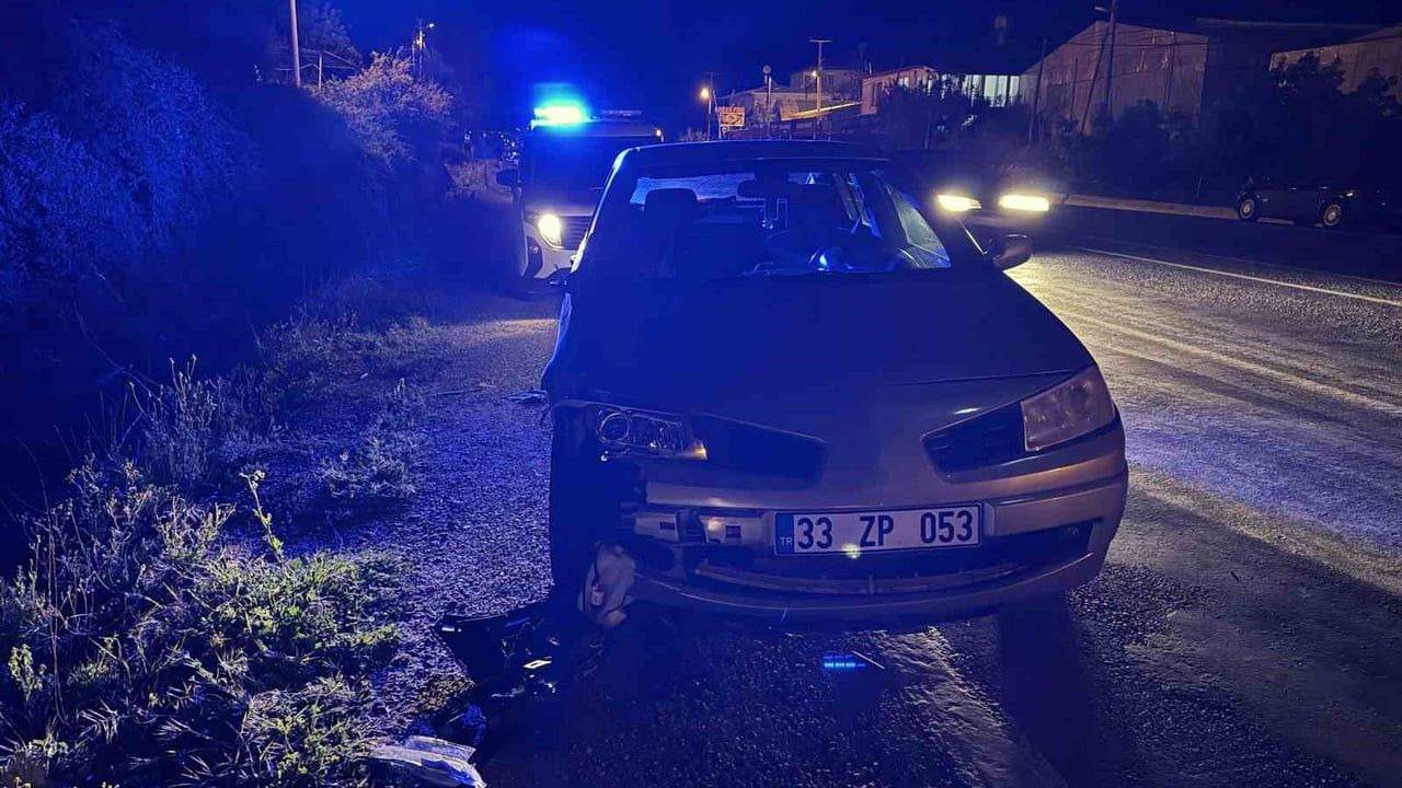 Mersin Bozyazı’da otomobilin çarptığı elektrikli bisiklet kanala düştü: 1 ölü, 1 yaralı