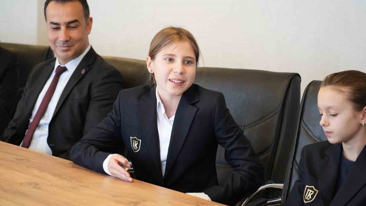 Muğla’nın genç tasarımcıları 'Savunmadan Sanata' yarışmasında ödüllendirildi