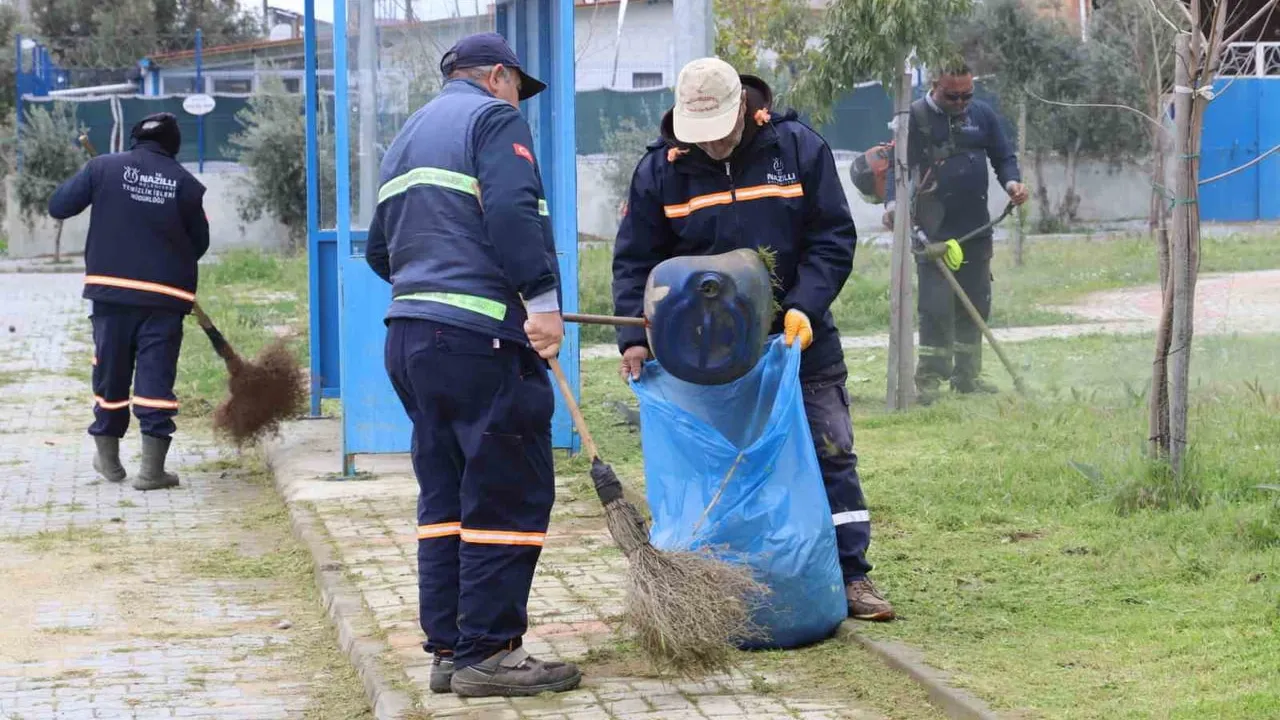 Nazilli Belediyesi Esenköy Mahallesi'nde kapsamlı temizlik ve bakım çalışması başlattı