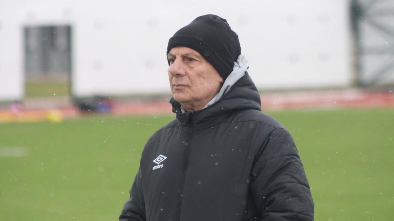 Niğde Belediyespor, Teknik Direktör Adnan Şentürk ile yollarını ayırdı