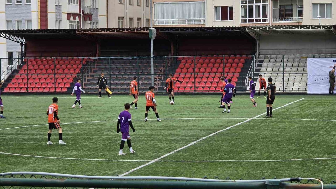 Okul Sporları Futbol Gençler Grup Yarışmaları Yozgat’ta başladı