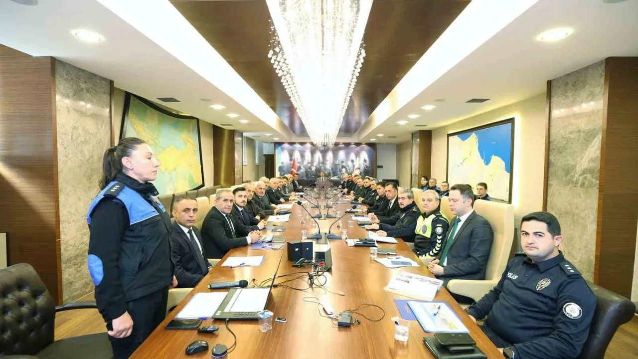 Samsun'da Kent Güvenlik Danışma Kurulu: Eğitim yılı ve kent güvenliğine yönelik önlemler