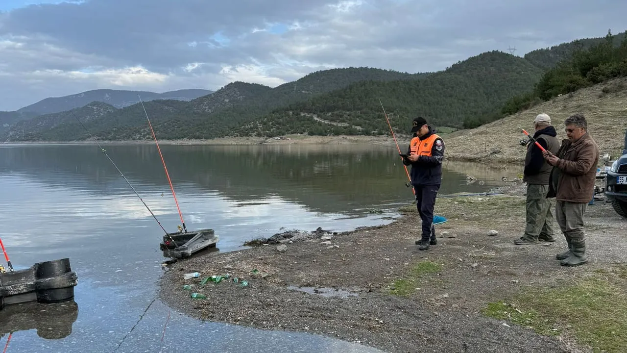 Samsun Vezirköprü'de kurallara uymayan amatör balıkçılara ceza
