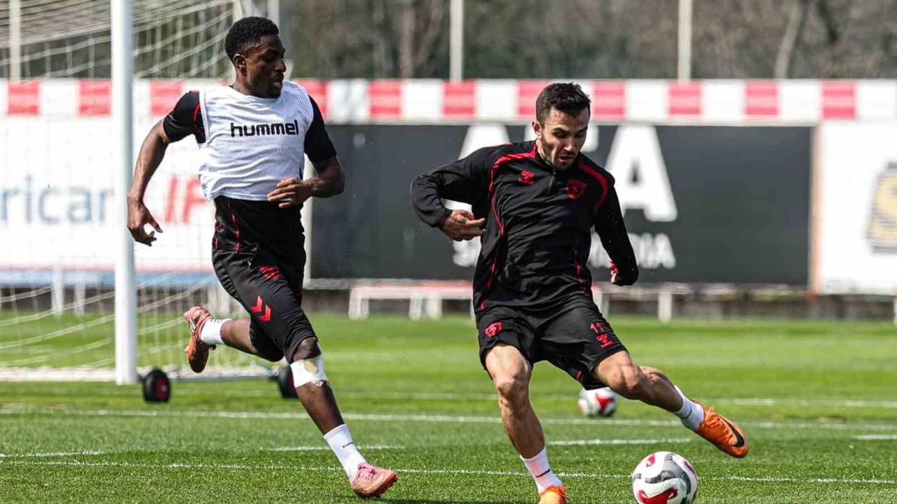 Samsunspor, Konyaspor maçı hazırlıklarını Nuri Asan Tesisleri'nde sürdürdü