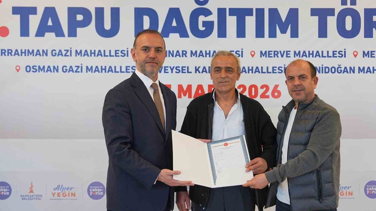 Sancaktepe’de 54 hak sahibine tapu verildi — Tapu sorunlarının çözümü sürüyor