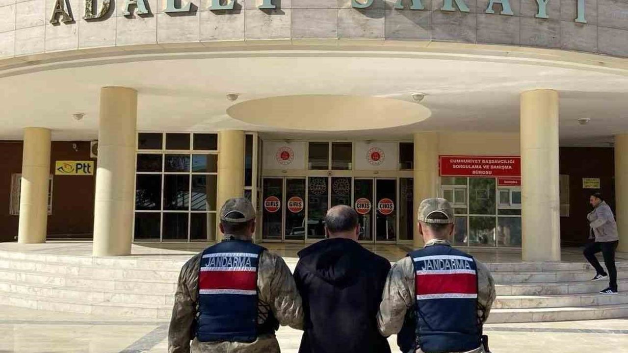 Şanlıurfa’da Karaköprü'de "Kasten Yaralama" Suçundan Kesinleşmiş 5 Yıl Hapisle Aranan Firari Yakalandı