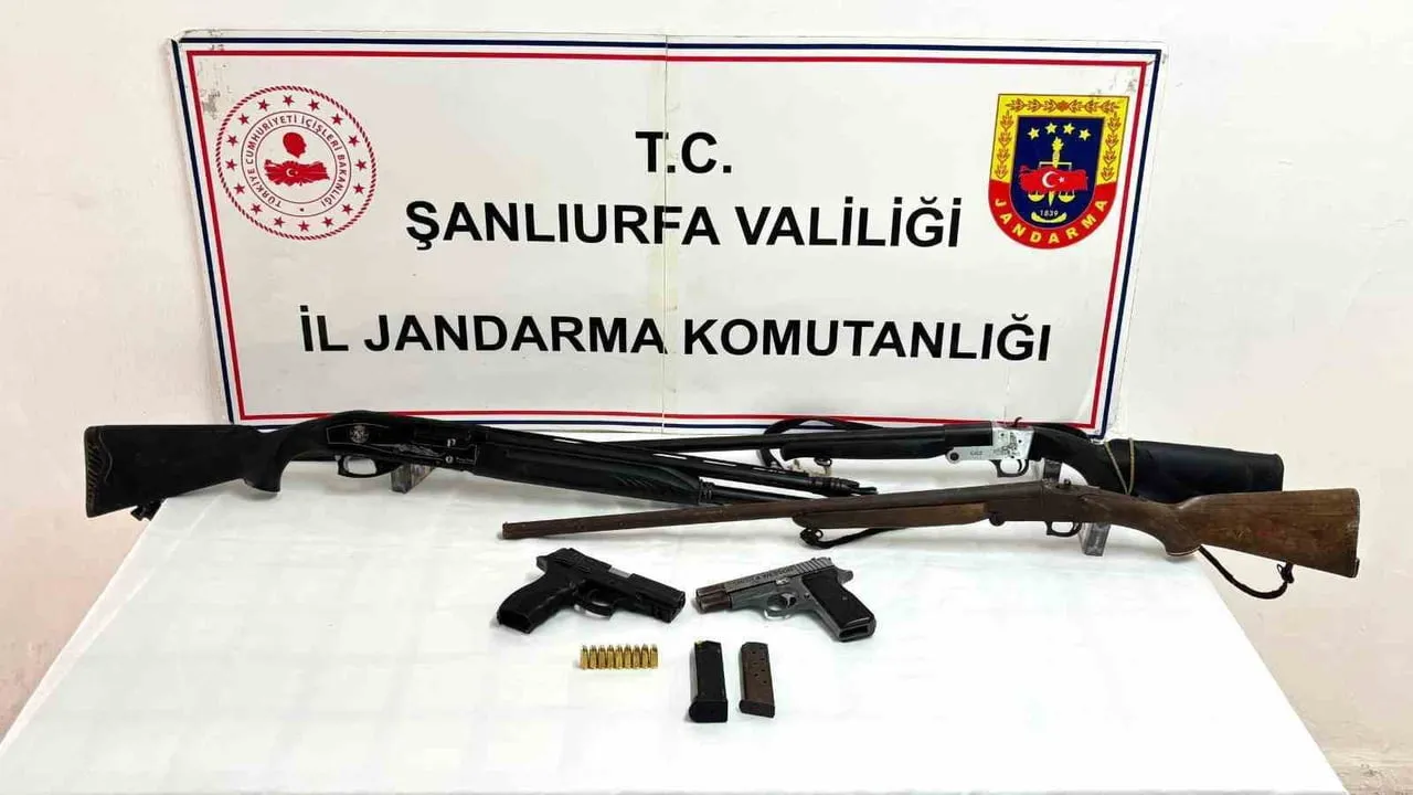 Şanlıurfa'da ruhsatsız silah operasyonu: Bozova ve Ceylanpınar'da 2 gözaltı