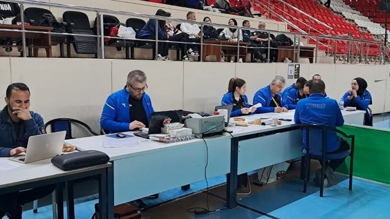 Şehit Eren Bülbül Türkiye Dart Şampiyonası 5. Ayak Erzincan'da tamamlandı