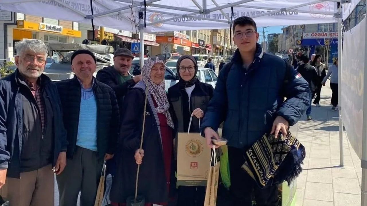 Sinop’ta binlerce fidan 'Geleceğe Nefes' projesiyle vatandaşlara dağıtıldı