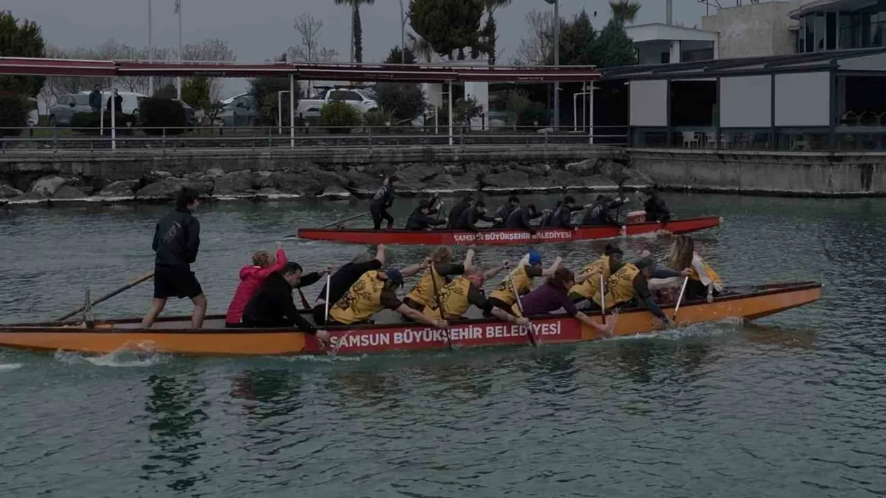 Sisli Havada Kıyasıya Rekabet: Dragon Boat Ligi Mart Yarışları Samsun'da
