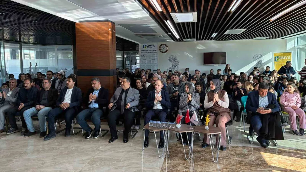 Siverek'te 8. Türkiye Akıl ve Zekâ Oyunları İlçe Turnuvası: 152 öğrenci yarıştı