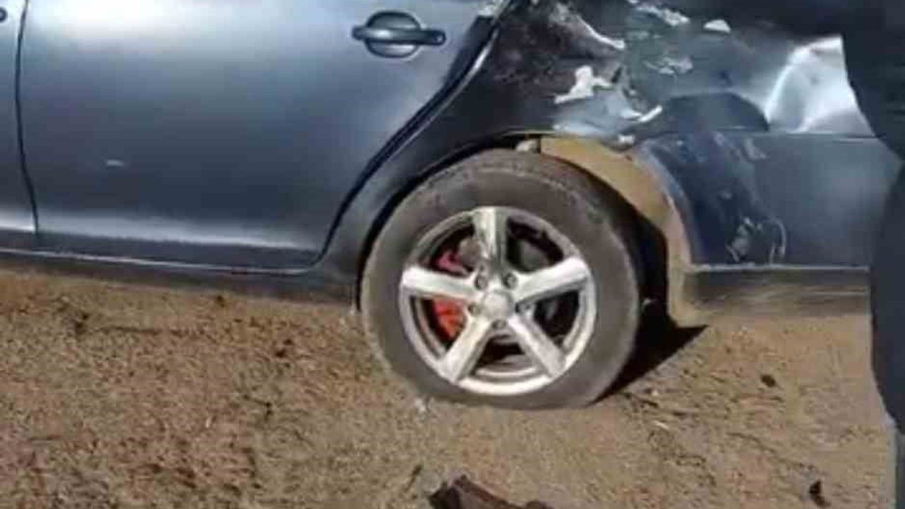 Siverek'te otomobil ile motosiklet çarpıştı: 17 yaşındaki sürücü yaşamını yitirdi