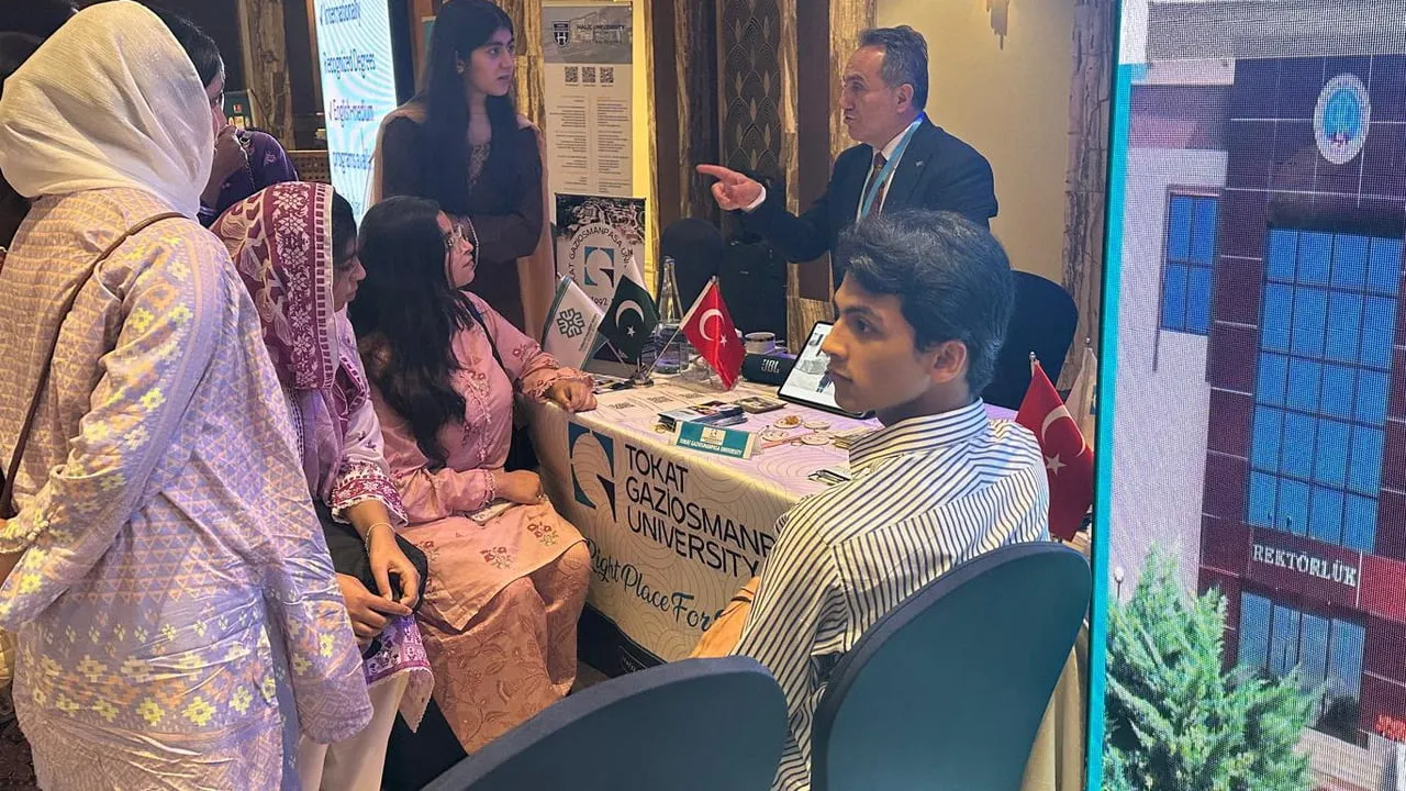 TOGÜ, Türk Üniversiteleri Fuarı 2026'da Pakistan'da akademik ağını genişletti