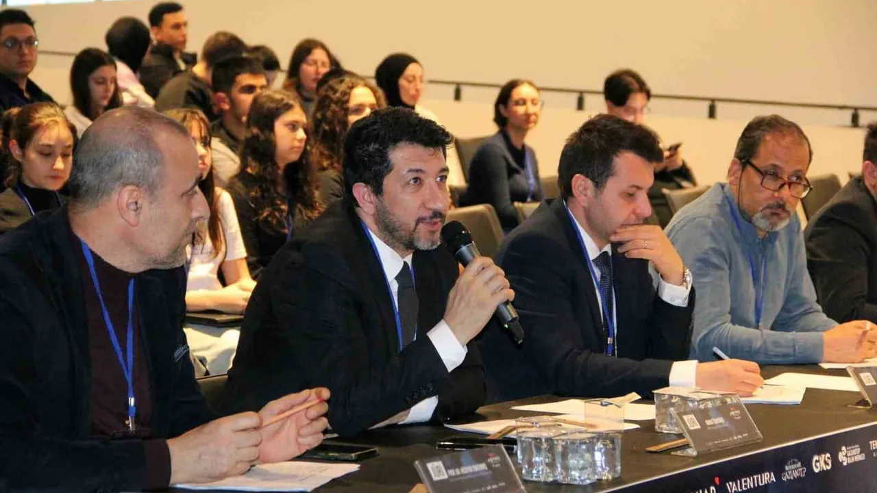 TUA AstroHackathon Gaziantep 2026, Müzeyyen Erkul Gaziantep Bilim Merkezi ev sahipliğinde tamamlandı