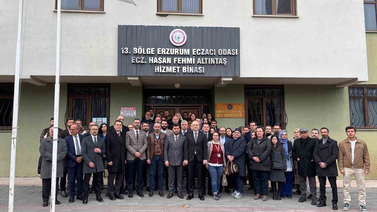 Türk Eczacıları Birliği'nden Erzurum'daki kundaklama girişimine tepki: Şüphelinin serbest bırakılması eleştirildi