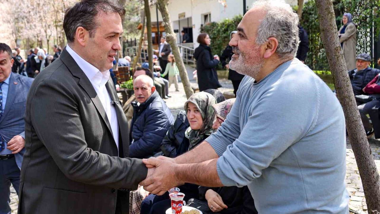 Vali Sözer'den Şeyh Edebali Türbesi'nde şifalı pilav ikramı