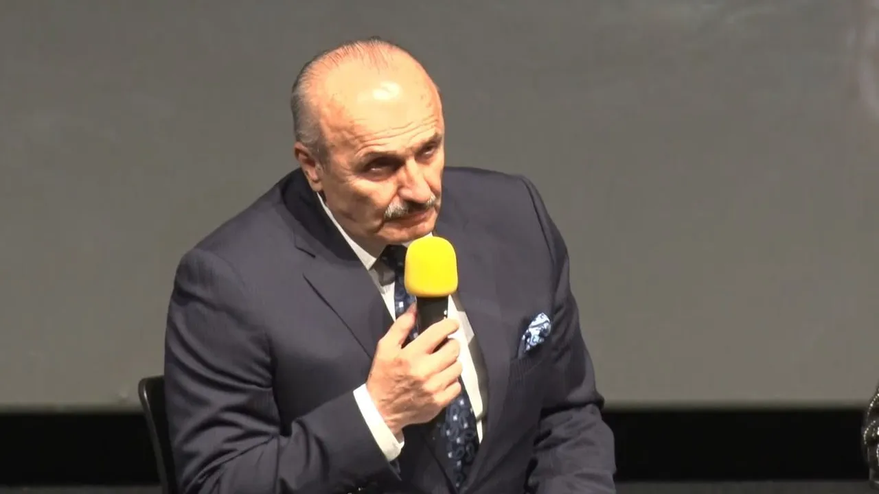 “Yedi Kemerli Bir Zaman Geçidi Taşköprü” filminin galası İstanbul Atlas Sineması'nda yapıldı