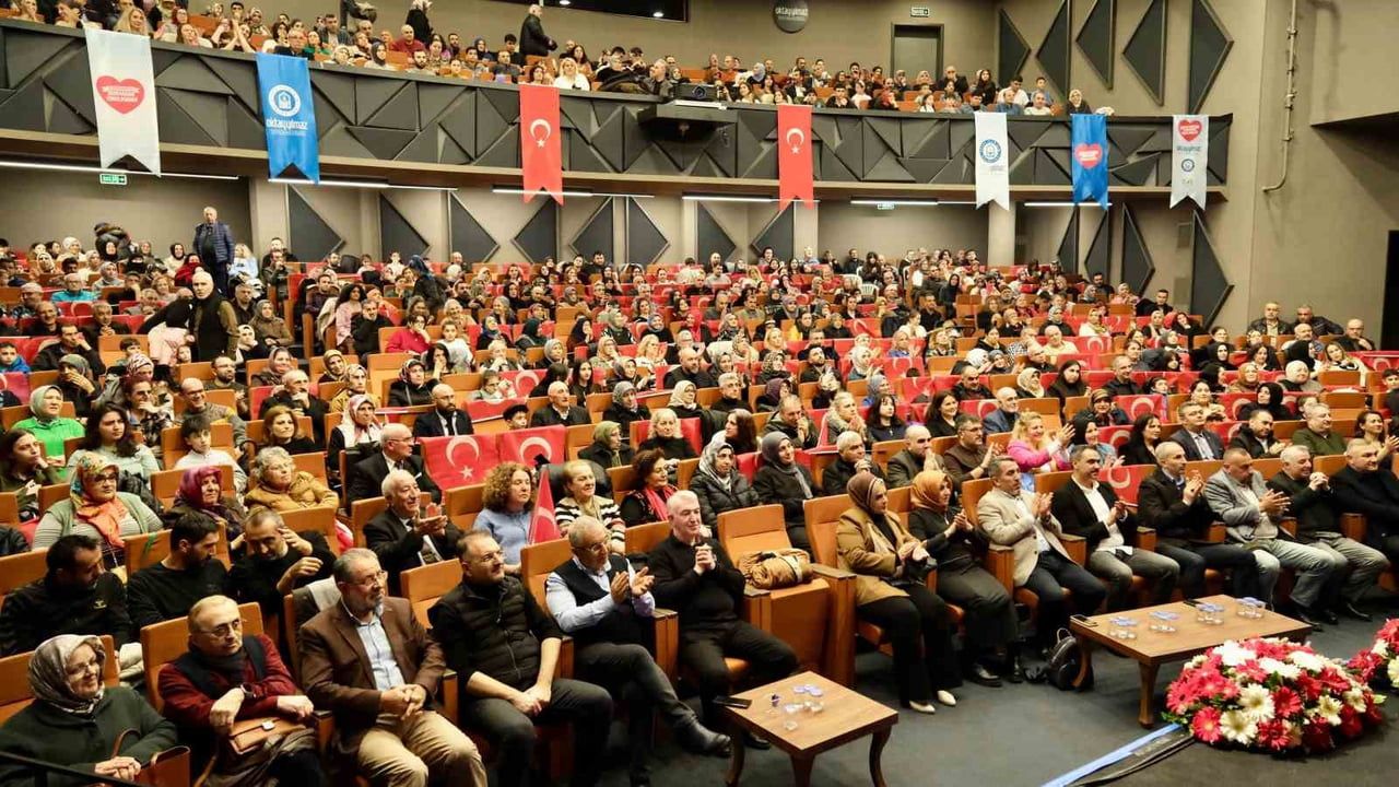 Yıldırım Belediyesi'nden Çanakkale Şehirlerini Anma Konseri