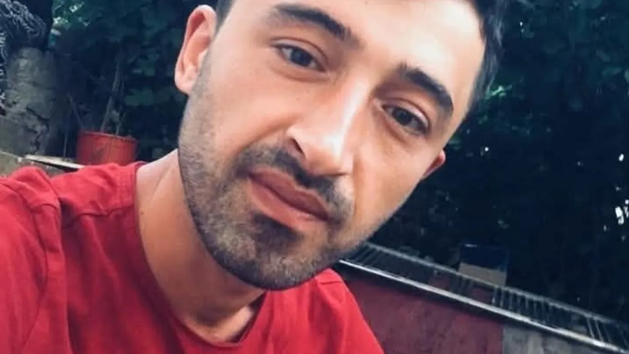 Zonguldak Ereğli'de işçi servisi ile otomobil çarpıştı: ağır yaralanan sürücü hayatını kaybetti