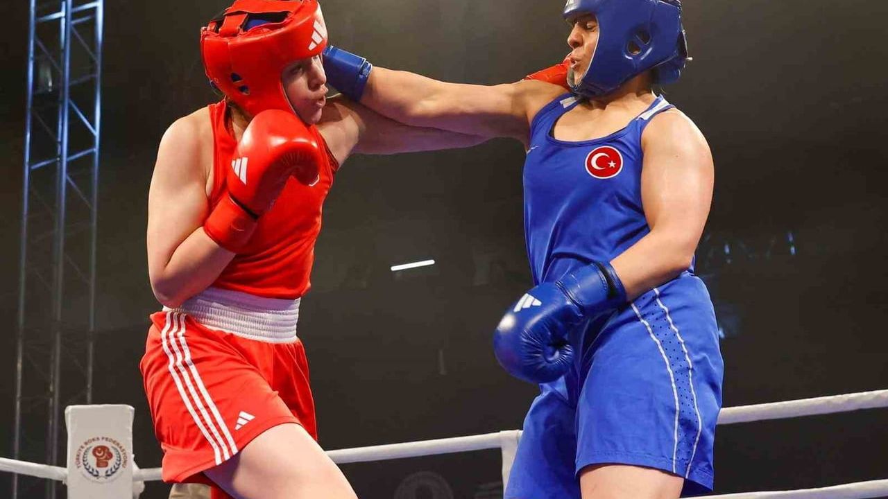 34. Ahmet Cömert Boğaziçi Uluslararası Boks Turnuvası İstanbul'da sona erdi: Türkiye üçüncü oldu