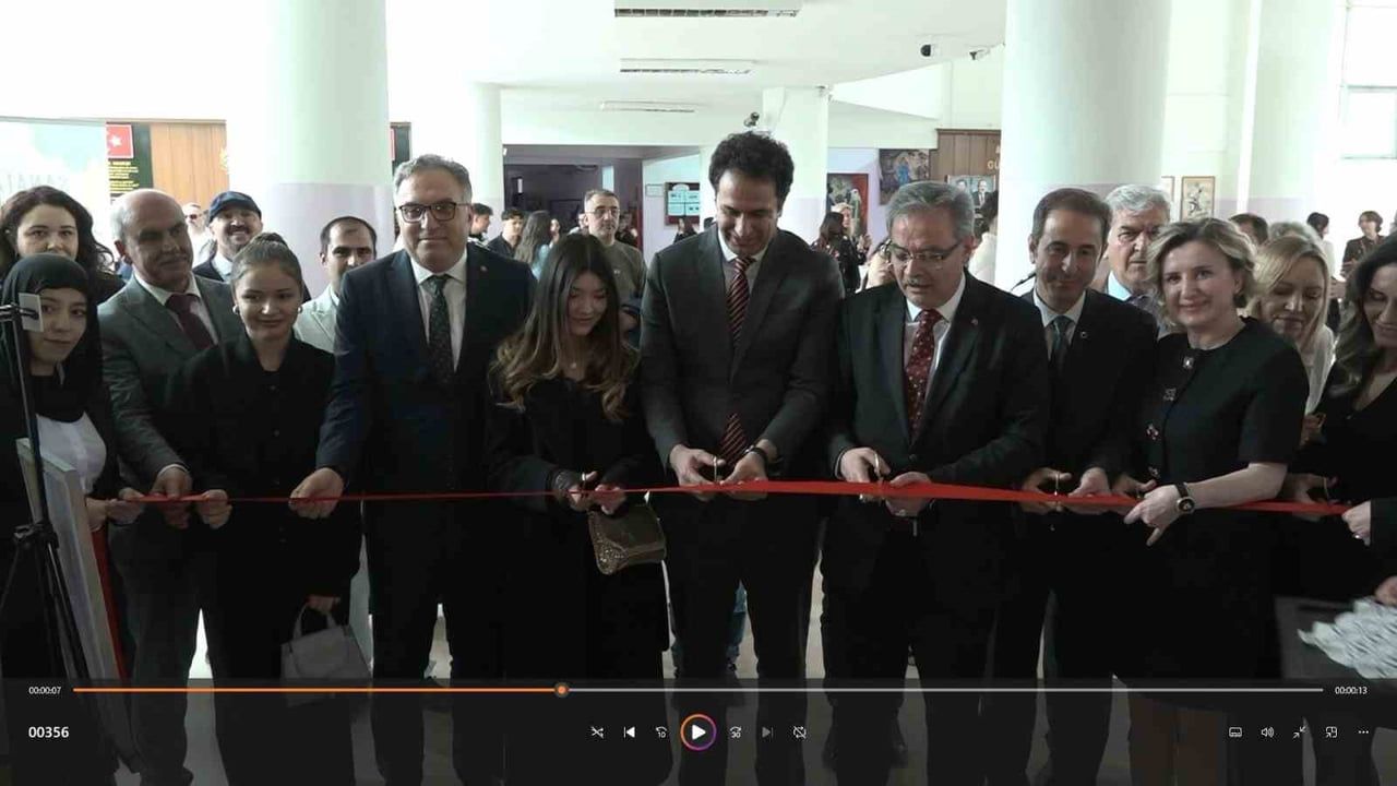 3D Anadolu Sanat Müzesi Gaziantep’te açıldı — Aysel İbrahim Akınal Görsel Sanatlar Lisesi öncülüğünde